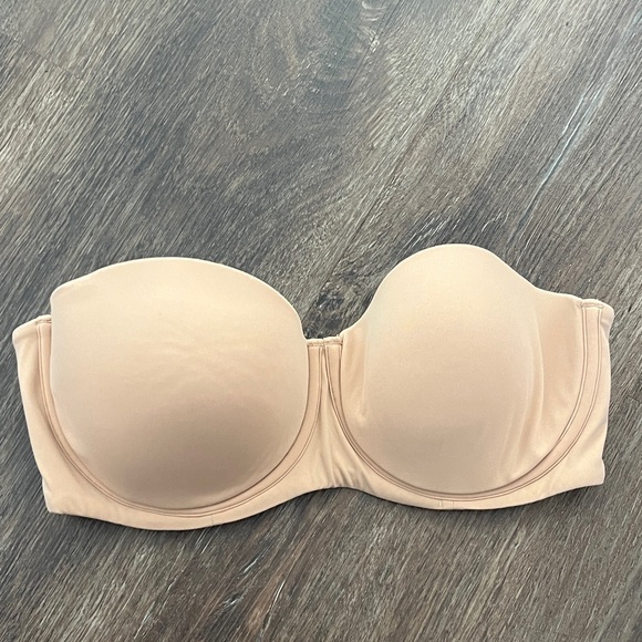 Skims Fits Everybody Strapless Bra Clay Size 36C *Straps Missing - Picture 2 of 4